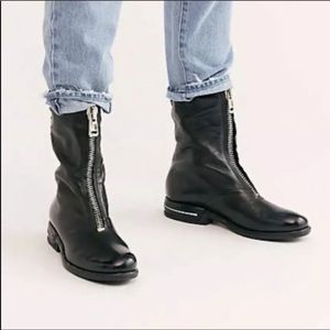 Free People AS 98
Jax Zip Front Boots